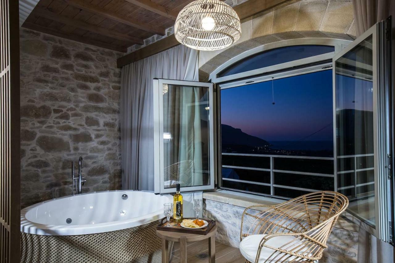 Kamartsos Villa 3 Agios Georgios  ภายนอก รูปภาพ